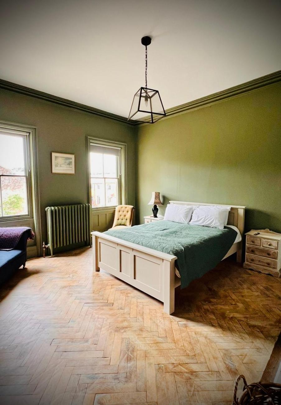 Llanerchydol Hall Suites Welshpool Exteriör bild