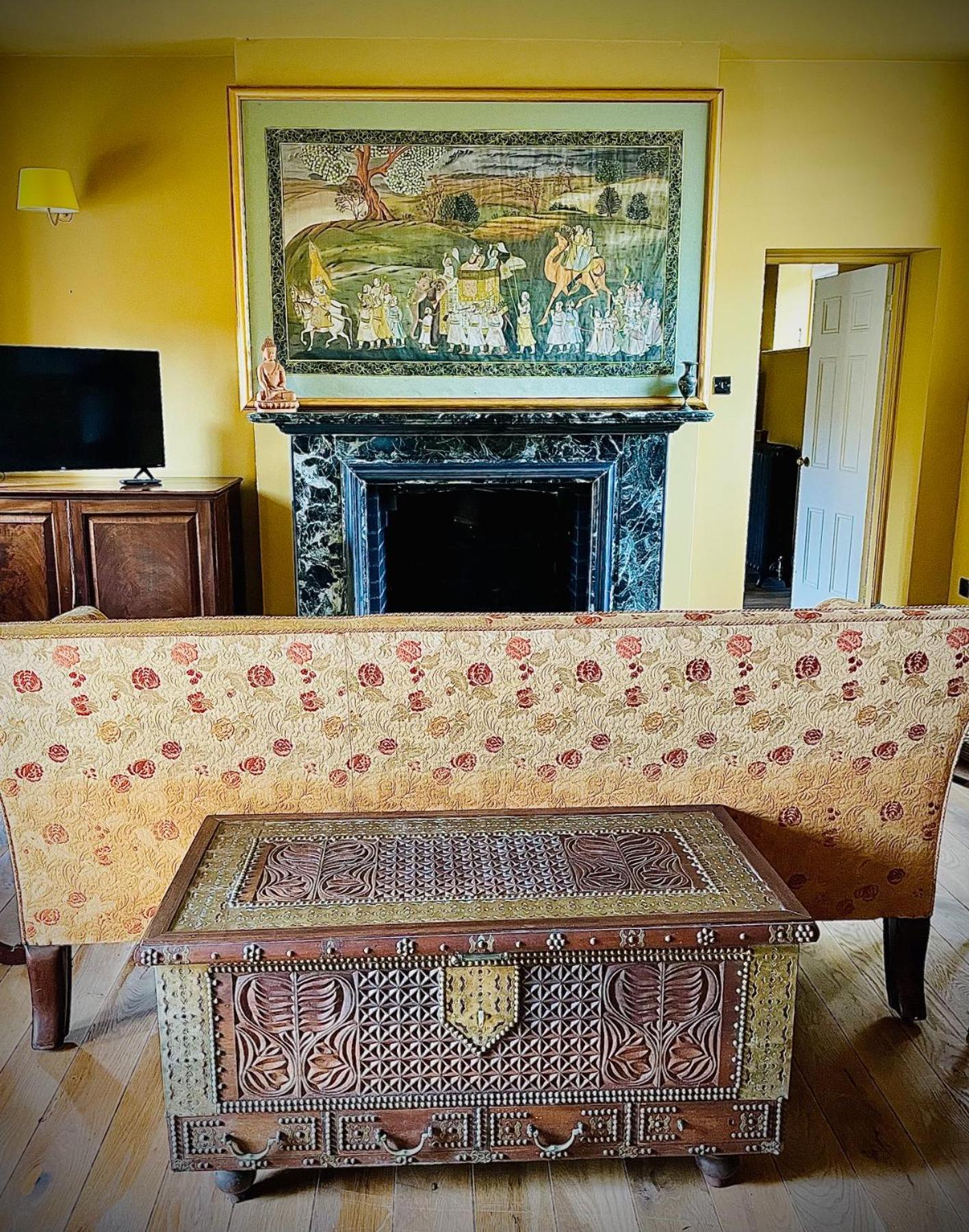 Llanerchydol Hall Suites Welshpool Exteriör bild